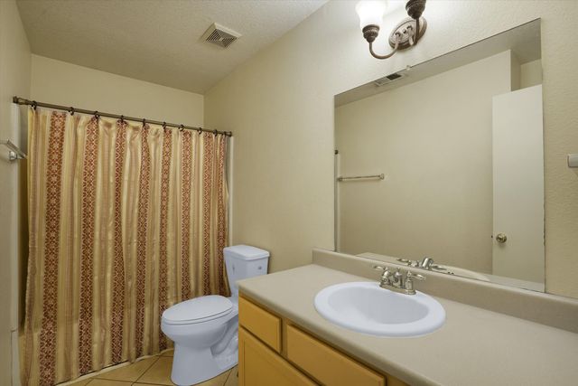 7401 Rainmaker Road SW, Albuquerque, NM 87121