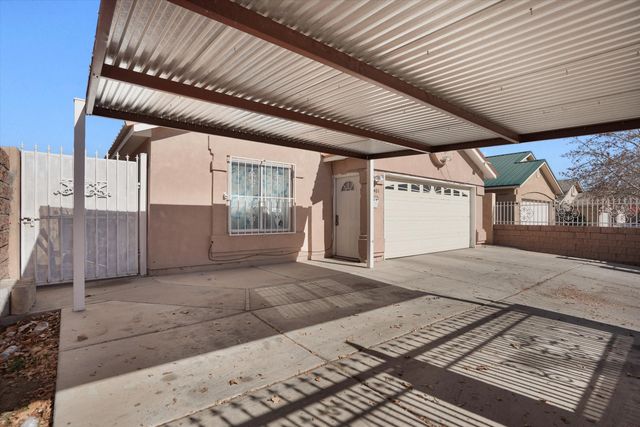 7401 Rainmaker Road SW, Albuquerque, NM 87121