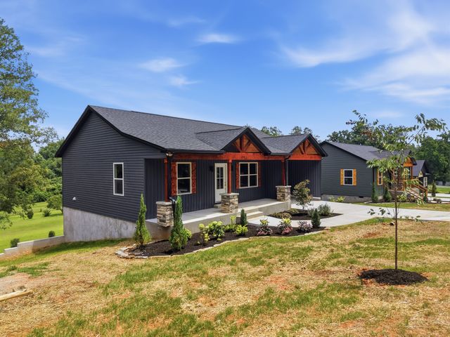216 Twin Oaks Rd, Mcminnville, TN 37110