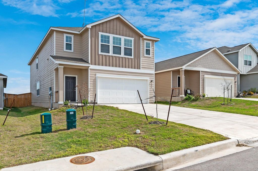 224 Night Riders WAY, Jarrell, TX 76537