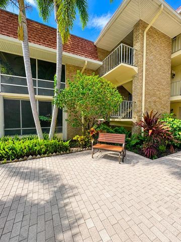 5570 Tamberlane Circle 329, Palm Beach Gardens, FL 33418