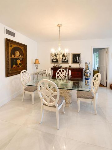 5570 Tamberlane Circle 329, Palm Beach Gardens, FL 33418