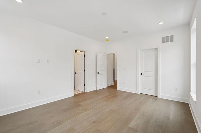 286 Dickenson Street, Columbus, OH 43215