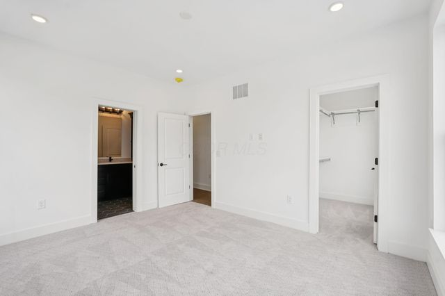 286 Dickenson Street, Columbus, OH 43215