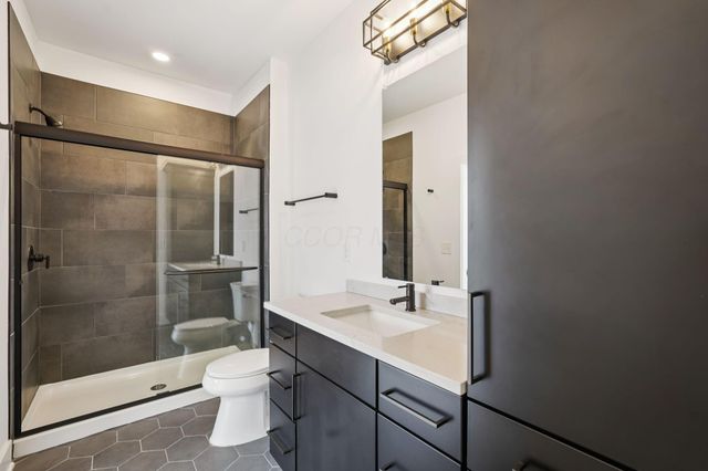 286 Dickenson Street, Columbus, OH 43215