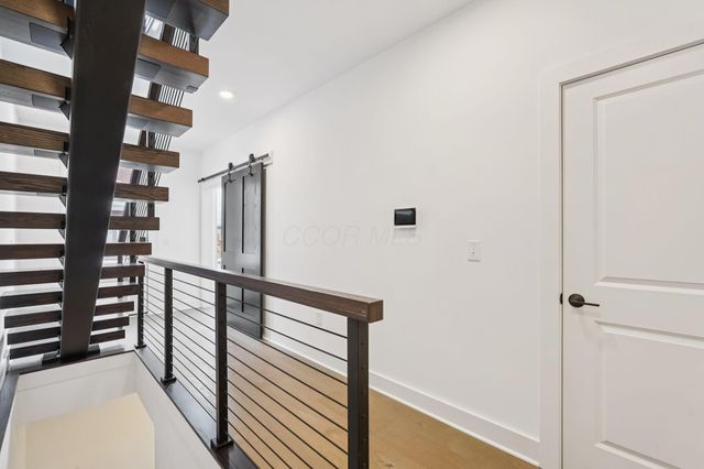 286 Dickenson Street, Columbus, OH 43215