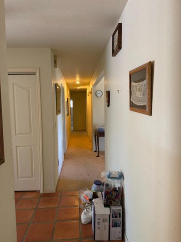18060 Burgen Dr, Applegate, CA 95703