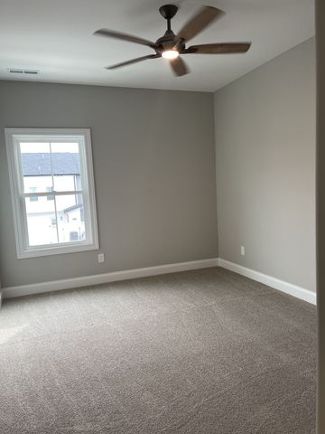 1446 Rebecca Johns Dr, Murfreesboro, TN 37128