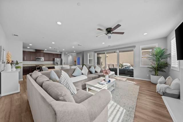 38589 Fairfield, Murrieta, CA 92563