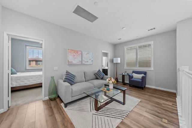 38589 Fairfield, Murrieta, CA 92563