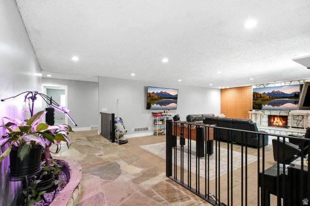 2551 W LOLENE CIR, Taylorsville, UT 84129