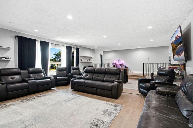 2551 W LOLENE CIR, Taylorsville, UT 84129