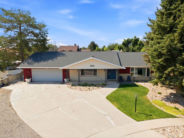 2551 W LOLENE CIR, Taylorsville, UT 84129