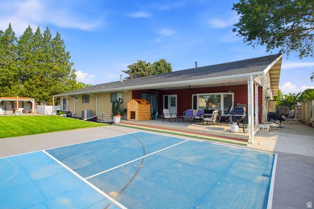 2551 W LOLENE CIR, Taylorsville, UT 84129