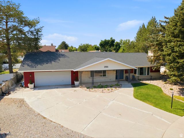 2551 W LOLENE CIR, Taylorsville, UT 84129
