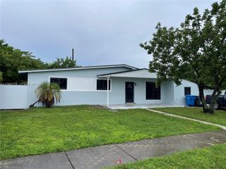 3720 SW 32nd Street, Hollywood, FL 33023