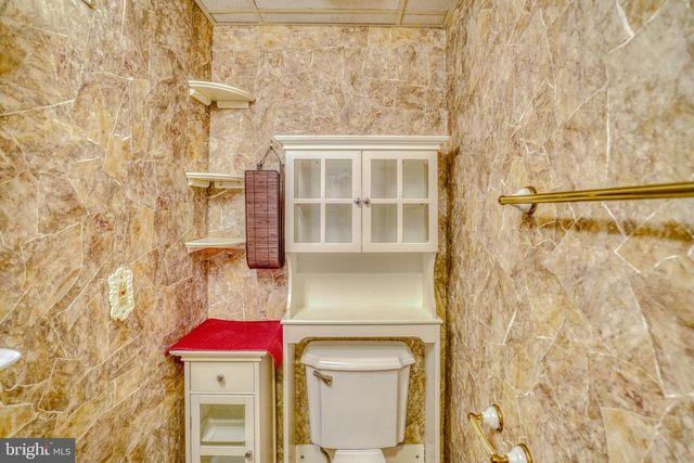 329 LAUREL RD, Sharon Hill, PA 19079