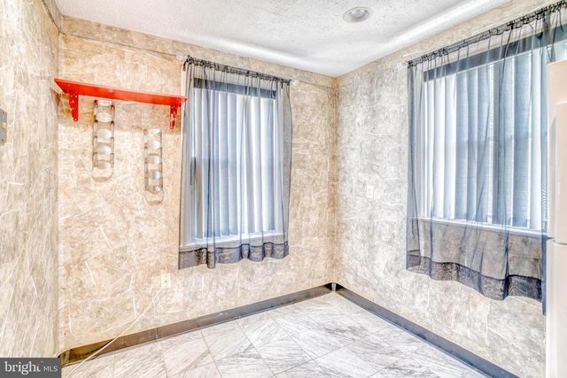 329 LAUREL RD, Sharon Hill, PA 19079