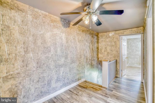 329 LAUREL RD, Sharon Hill, PA 19079