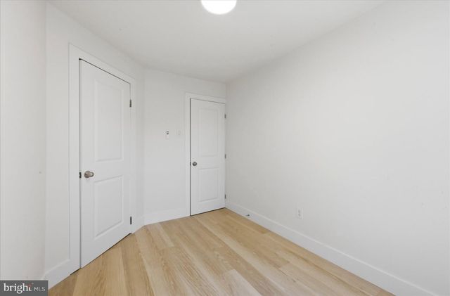 422 DARBY TER, Darby, PA 19023