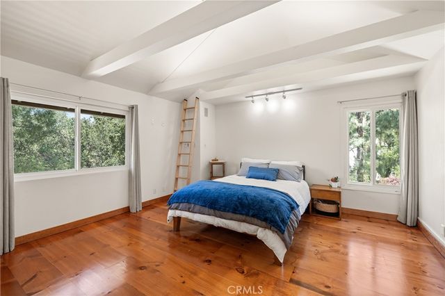 20914 Pilar Road, Woodland Hills, CA 91364