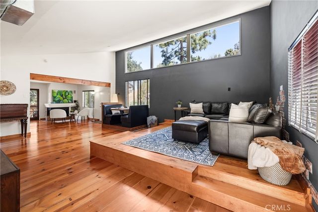 20914 Pilar Road, Woodland Hills, CA 91364
