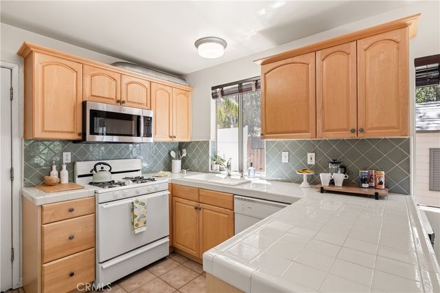 20914 Pilar Road, Woodland Hills, CA 91364