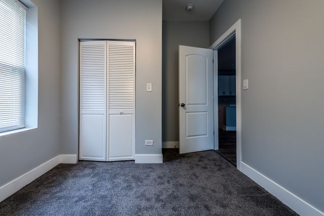3579 W Mclean Avenue, Chicago, IL 60647