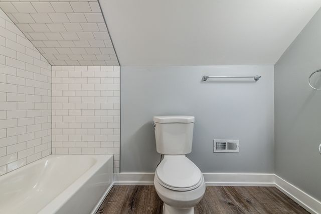 3579 W Mclean Avenue, Chicago, IL 60647