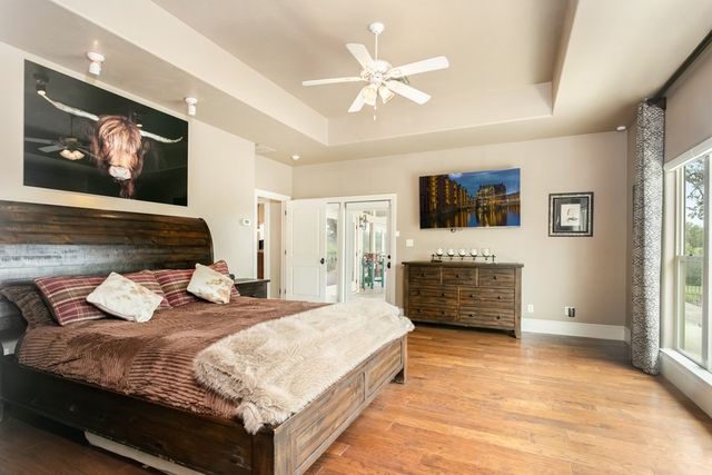 1320 Pass Creek Rd, Kerrville, TX 78028