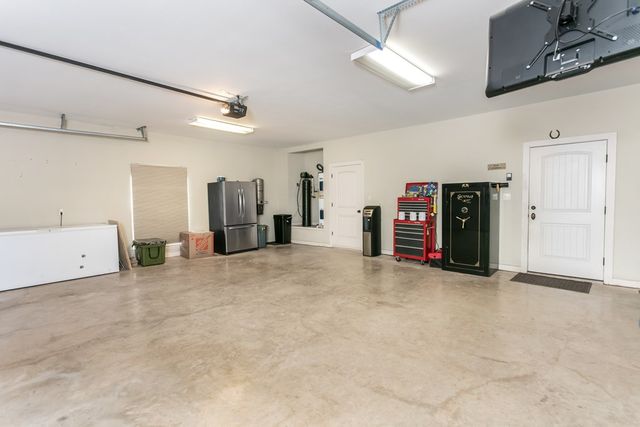 1320 Pass Creek Rd, Kerrville, TX 78028