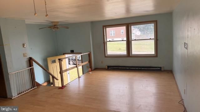 25 W 8TH ST, Red Hill, PA 18076