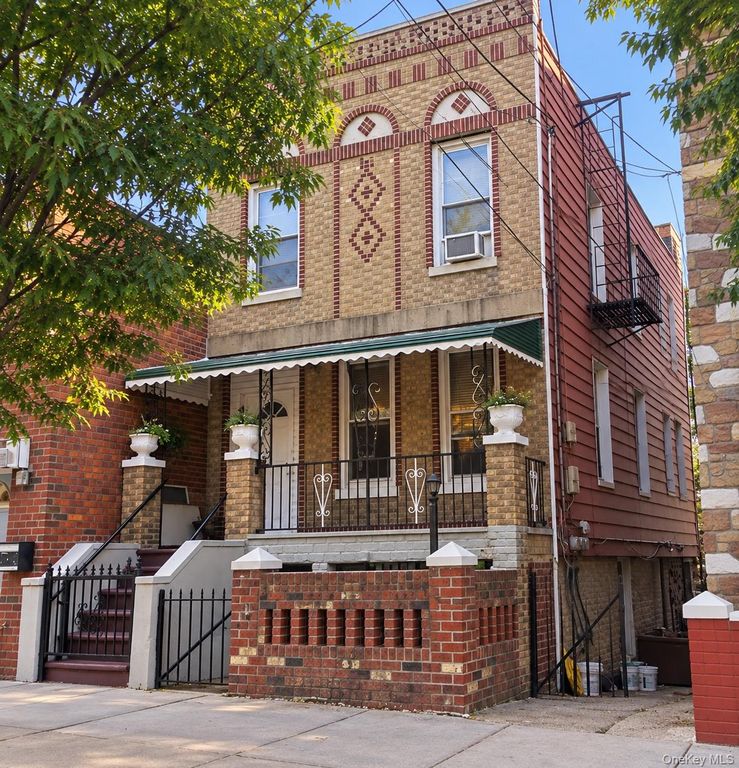 932 E 217th Street, Bronx, NY 10469 — exterior