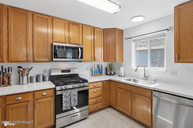 2632 Brookstone Loop, Anchorage, AK 99515