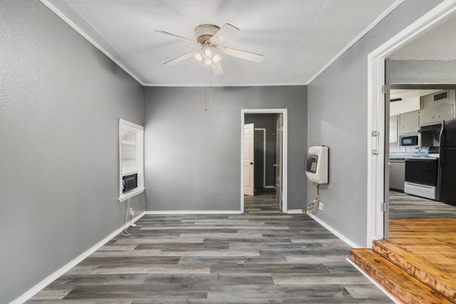 325 17th Street SW, Paris, TX 75460