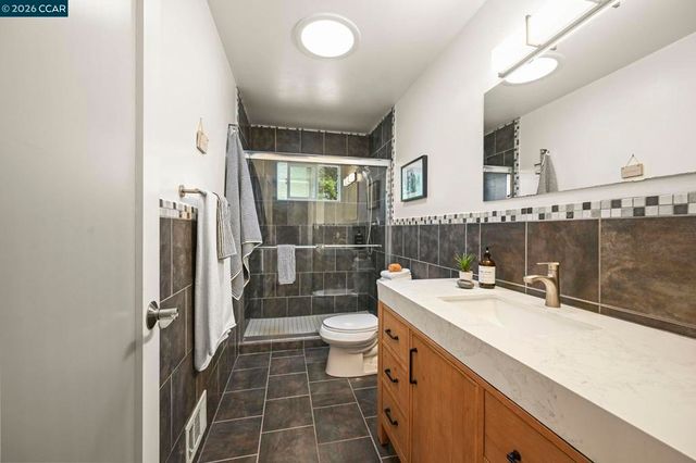 56 Baja Loma Ct, Danville, CA 94526