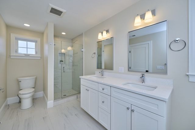 29 Mott Street 29, Arlington, MA 02474