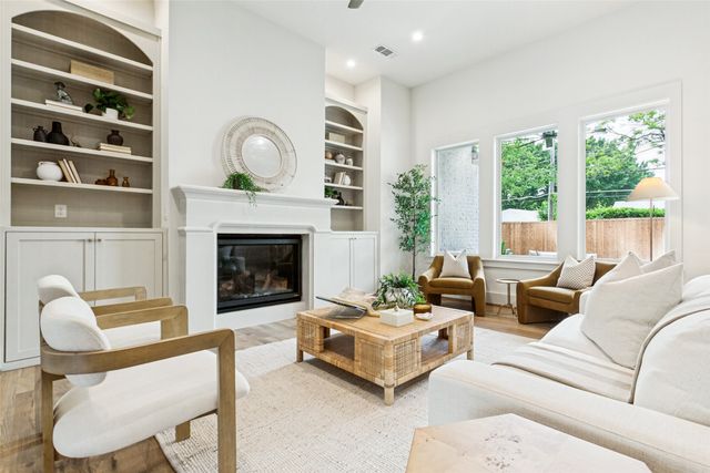 1117 Grassmere Drive, Richardson, TX 75080