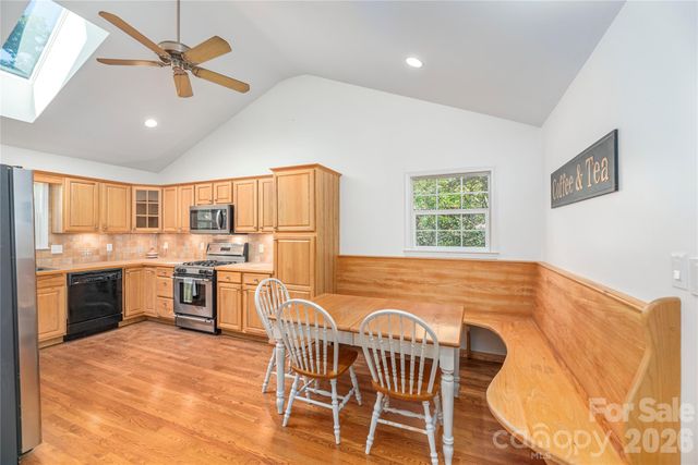 602 Hidden Springs Drive, Asheville, NC 28804