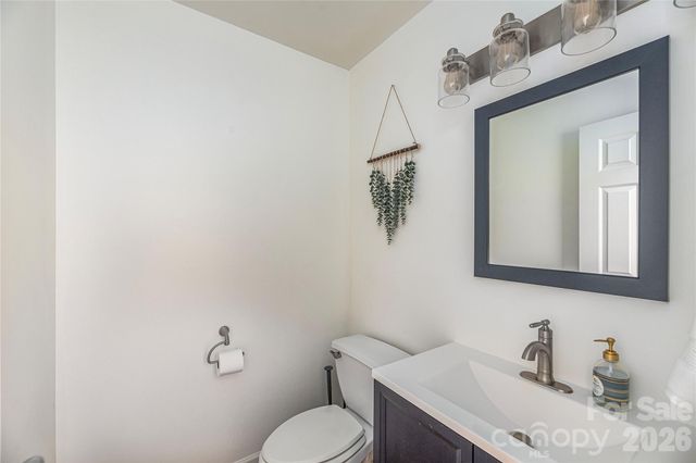 602 Hidden Springs Drive, Asheville, NC 28804