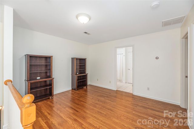 602 Hidden Springs Drive, Asheville, NC 28804