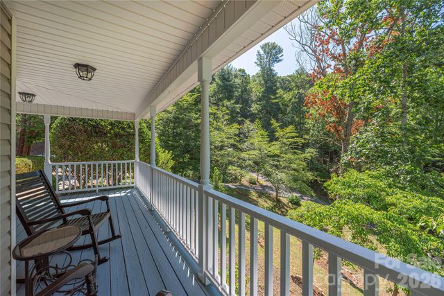 602 Hidden Springs Drive, Asheville, NC 28804