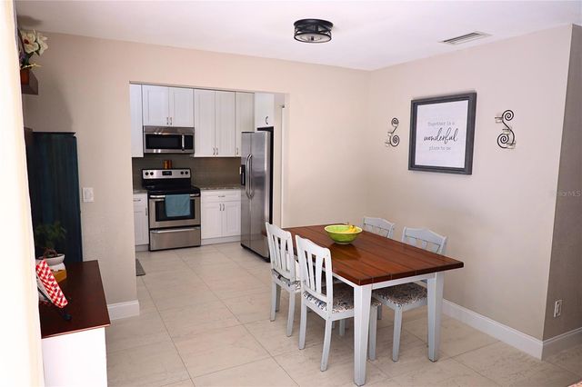 14337 DIPLOMAT DRIVE, Tampa, FL 33613