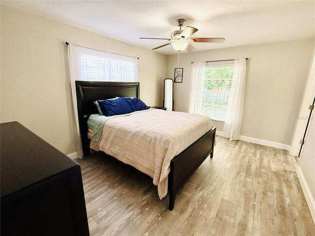 14337 DIPLOMAT DRIVE, Tampa, FL 33613