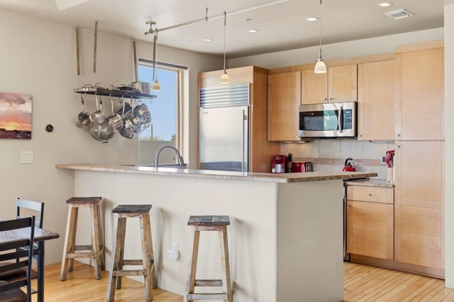 3339 Central Avenue NE 301, Albuquerque, NM 87106