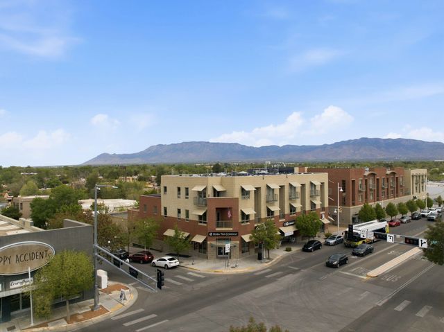 3339 Central Avenue NE 301, Albuquerque, NM 87106