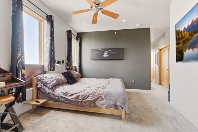 3339 Central Avenue NE 301, Albuquerque, NM 87106