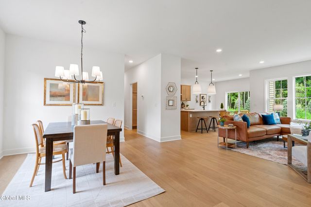 16 Mackenna Court, Ballston, NY 12019