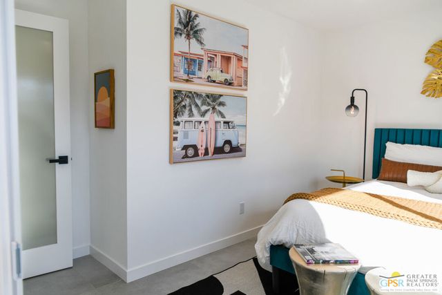 2080 N San Gorgonio Road, Palm Springs, CA 92262