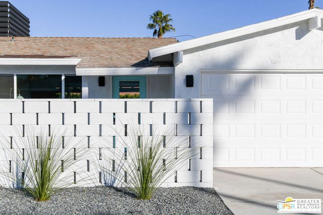 2080 N San Gorgonio Road, Palm Springs, CA 92262